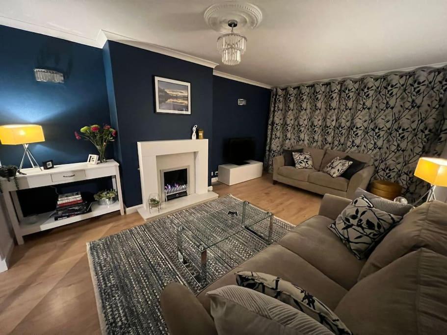 Delightful, Central 3 Bedroom House With Garden & Free Parking Inverness Esterno foto