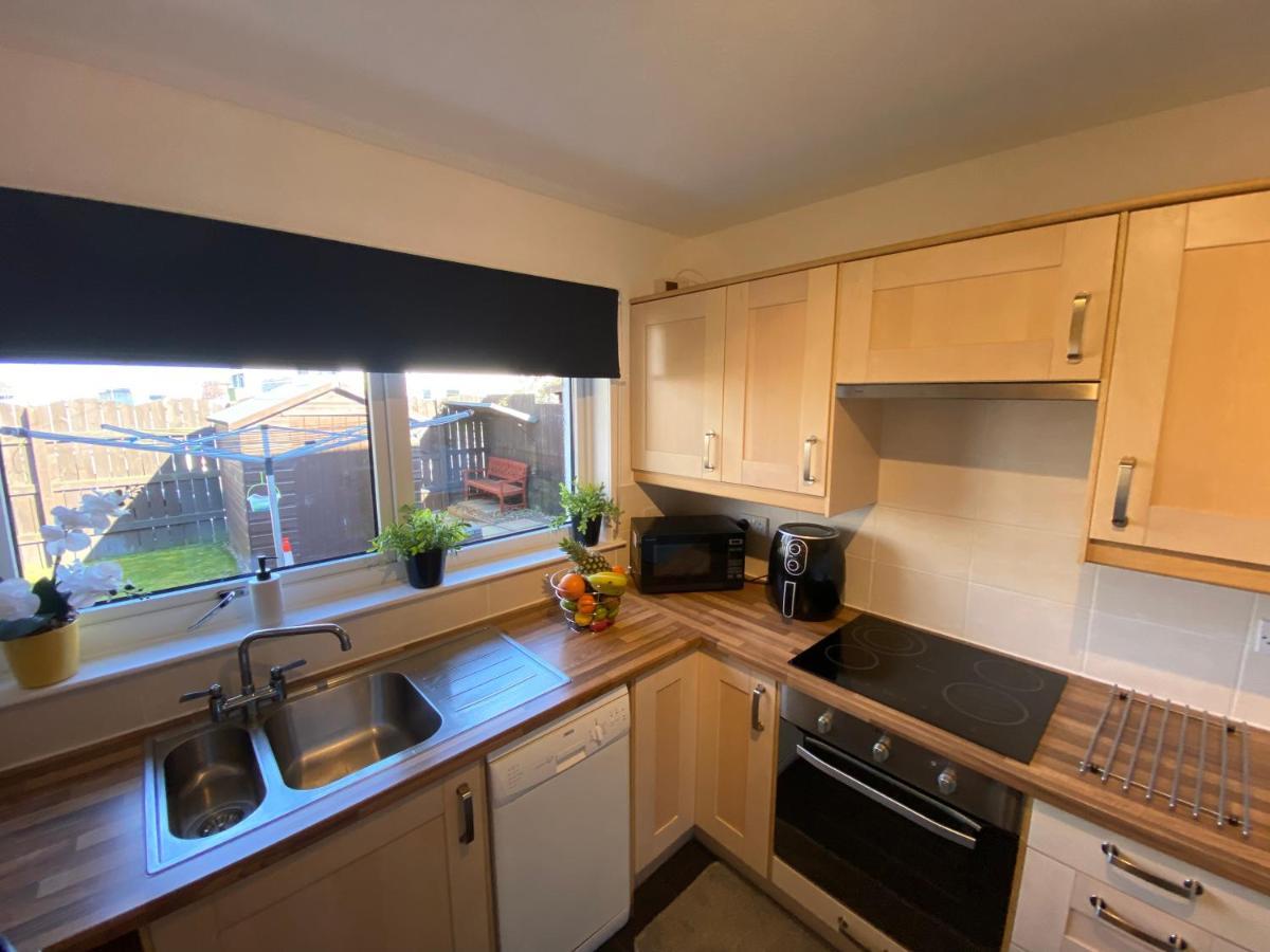Delightful, Central 3 Bedroom House With Garden & Free Parking Inverness Esterno foto